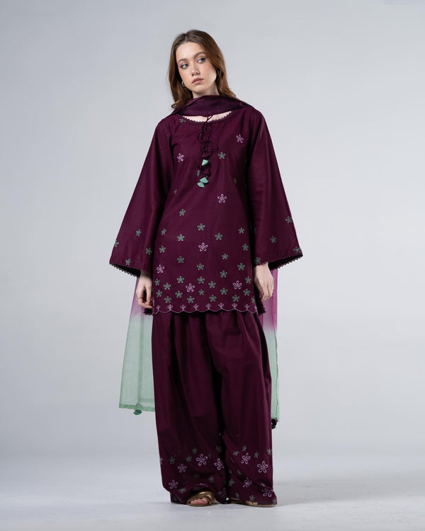 Mahira Embroidered 3pc